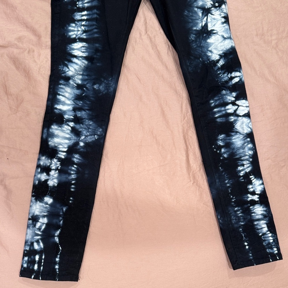 J Brand Tie-Dye Black and White Jeans - Picture 2 of 5